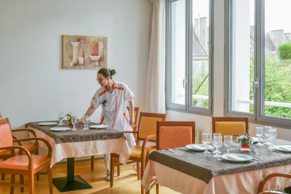 Korian L'Ermitage - Maison de retraite / EHPAD à Louviers