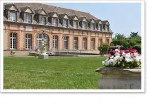 Residence Du Parc Chateau D'Abondant - Maison de retraite / EHPAD à Abondant