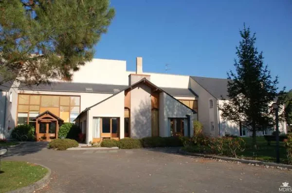 Résidence autonomie Les Hermelles - Résidence Services Seniors à Saint-Broladre