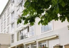 Ehpad Clos Des Vignes Et Grand Cedre - Maison de retraite / EHPAD à Annonay