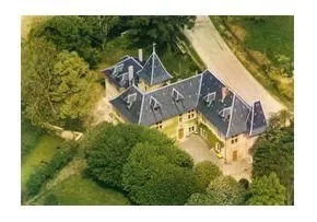 Residence La Touviere - Résidence Services Seniors à Châbons