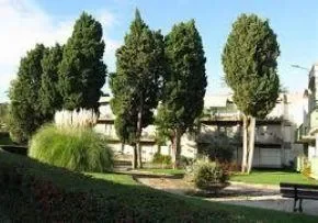 Foyer Logement L'Ensouleiado - Résidence Services Seniors à Salon-de-Provence