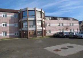 Residence Catherine De Courtoux - Maison de retraite / EHPAD à La Chartre-sur-le-Loir