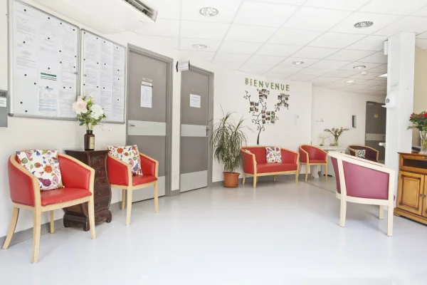 Résidence Thenac - Maison de retraite / EHPAD à Thénac