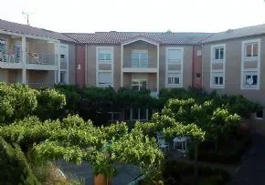 Ehpad Enclos Saint Cesaire - Maison de retraite / EHPAD à Arles