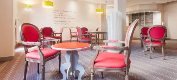 Résidence Jardins Mirabeau - Résidence Services Seniors à Paris