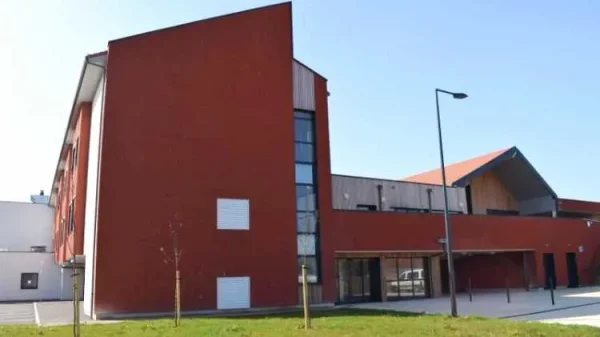 EHPAD - Résidence Le Clos du Moulin - Maison de retraite / EHPAD à Godewaersvelde