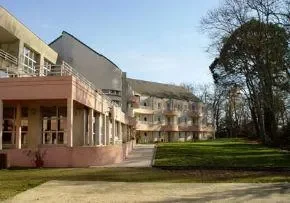 Ehpad Du Centre Hospitalier De Chateau Du Loir - Maison de retraite / EHPAD à Château-du-Loir