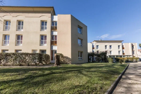 EHPAD Les Terrasses du Ventoux - Maison de retraite / EHPAD à Le Pontet