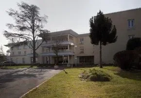 Residence Du Chateau - Maison de retraite / EHPAD à Claye-Souilly