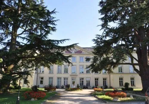 Chateau Du Plessis Picard - Maison de retraite / EHPAD à Réau