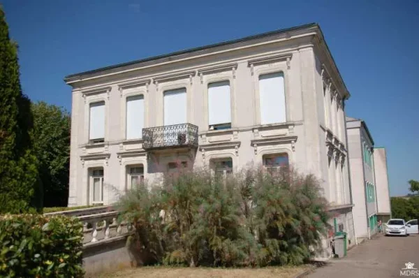 Ehpad Le Village - Maison de retraite / EHPAD à Lainsecq