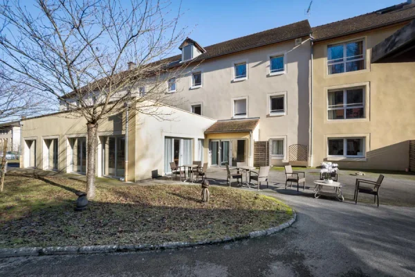 EHPAD Le Clos de la Forêt  - Maison de retraite / EHPAD à Fraisans
