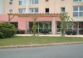 Residence Ehpad La Charmille - Maison de retraite / EHPAD à Le Boupère