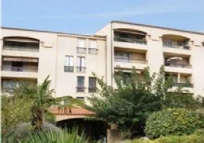 Foyer Logement Louis Faraut - Résidence Services Seniors à Six-Fours-les-Plages