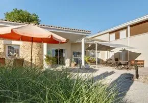 Residence Du Bourg Nouveau - Maison de retraite / EHPAD à Jonzac