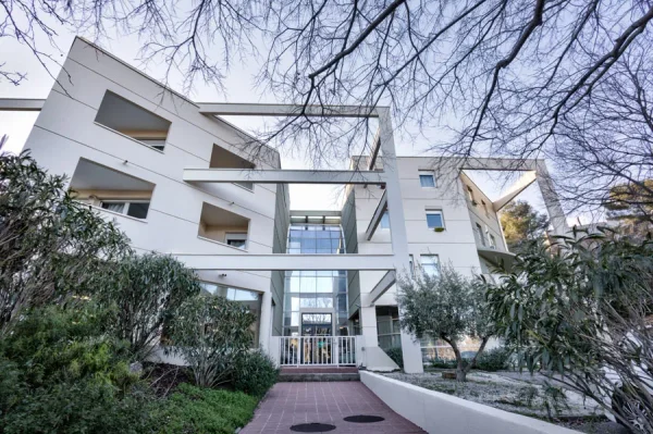 EHPAD Les Oliviers - Maison de retraite / EHPAD à Nîmes