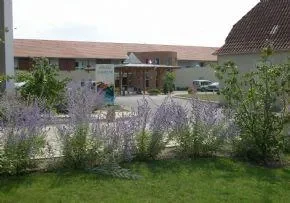 Ehpad De Garlin - Maison de retraite / EHPAD à Garlin