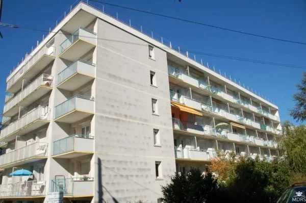 Résidence Autonomie Les Cèdres - Résidence Services Seniors à Besançon