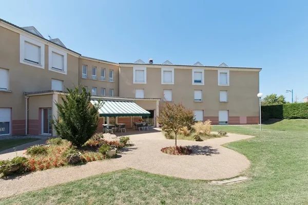 Residence Melusine - Maison de retraite / EHPAD à Montélier