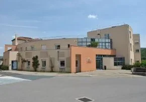 Ehpad De L'Hopital Sully Eldin - Maison de retraite / EHPAD à Vallon-Pont-d'Arc