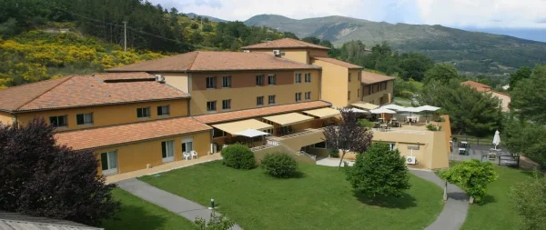 Résidence Les Lavandines - Maison de retraite / EHPAD à Champtercier
