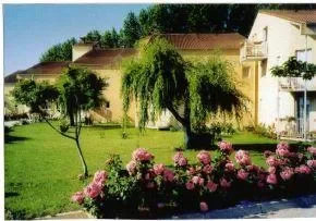 Foyer Logement Notre Dame - Résidence Services Seniors à Arcs