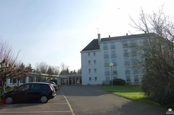 Ehpad Les Tourtraits - Maison de retraite / EHPAD à Selommes