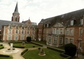 Hopital Local Jean Baptiste Caron - Maison de retraite / EHPAD à Crèvecœur-le-Grand