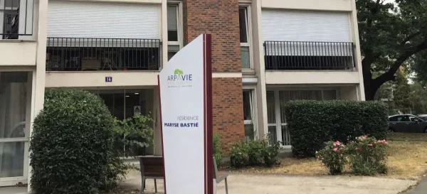 Résidence Maryse Bastié - Résidence Services Seniors à Maisons-Alfort