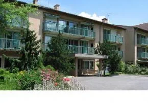 Ehpad L'Ile Fleurie - Maison de retraite / EHPAD à La Roche-de-Glun