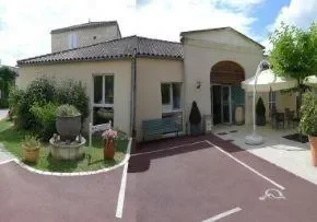 Le Logis De Montignac - Maison de retraite / EHPAD à Fontcouverte
