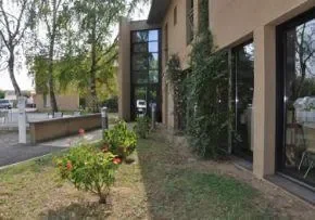 Maison De Retraite Le Jonquere - Maison de retraite / EHPAD à Juillan