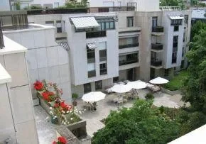 Résidence Les Hespérides de Neuilly Saint James - Résidence Services Seniors à Neuilly-sur-Seine