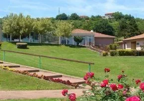 Ehpad La Peronniere - Maison de retraite / EHPAD à La Grand-Croix