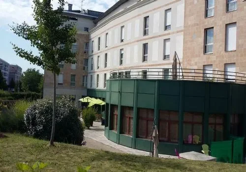 Korian Parc De L'Abbaye - Maison de retraite / EHPAD à Saint-Cyr-l'École