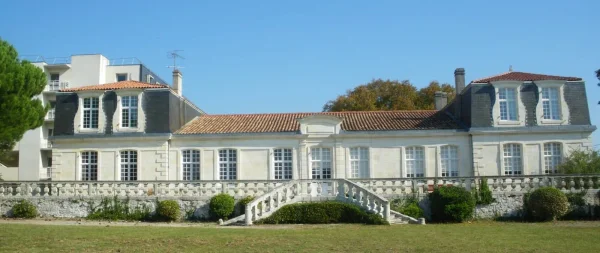 Résidence Du Chateau De Mons - Maison de retraite / EHPAD à Royan
