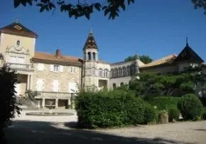 La Maison Saint Emetery - Résidence Services Seniors à Chusclan