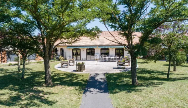 Résidence Les Grands Chênes - Maison de retraite / EHPAD à Saïx