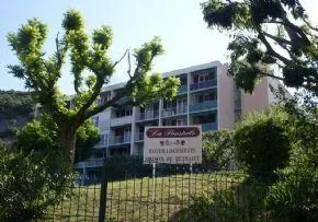 Foyer Logement La Pousterle - Résidence Services Seniors à Nyons