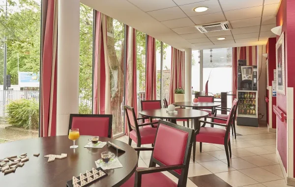 Résidence Médicis - Maison de retraite / EHPAD à Argenteuil