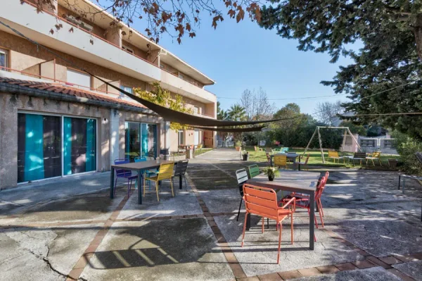 Résidence Service Senior Les Lauriers Roses - Résidence Services Seniors à Marseille