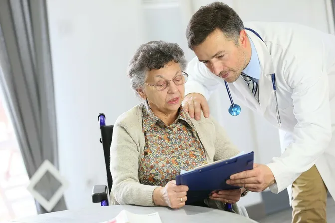 EHPAD Public : Tarifs, Aides et Démarches d'Admission