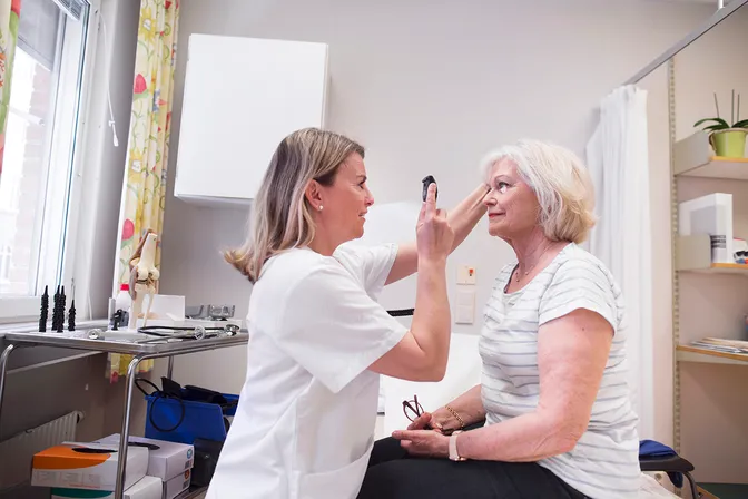 DMLA : un médicament contre Parkinson pourrait la retarder