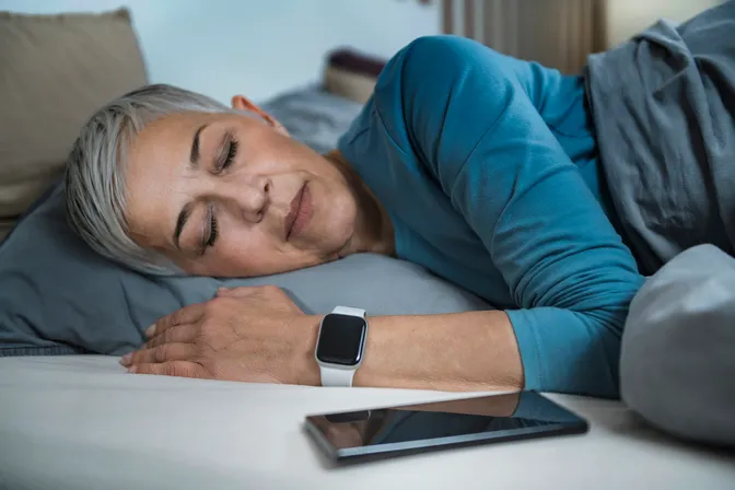 Troubles du sommeil et ménopause: facteurs de risques 