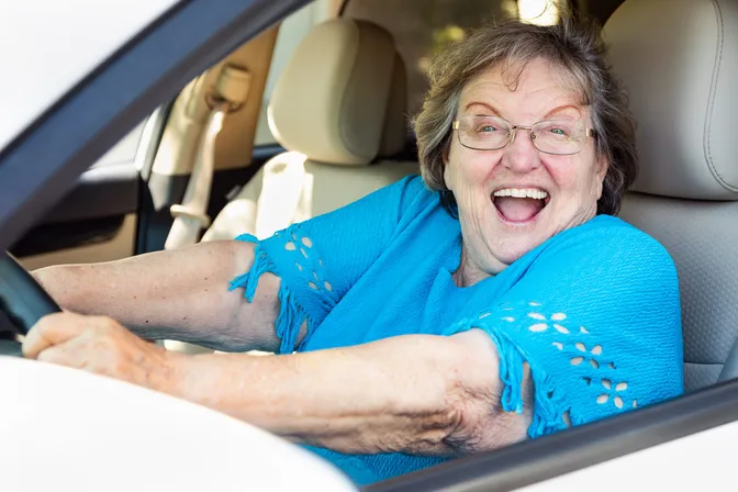 En voiture Simone !